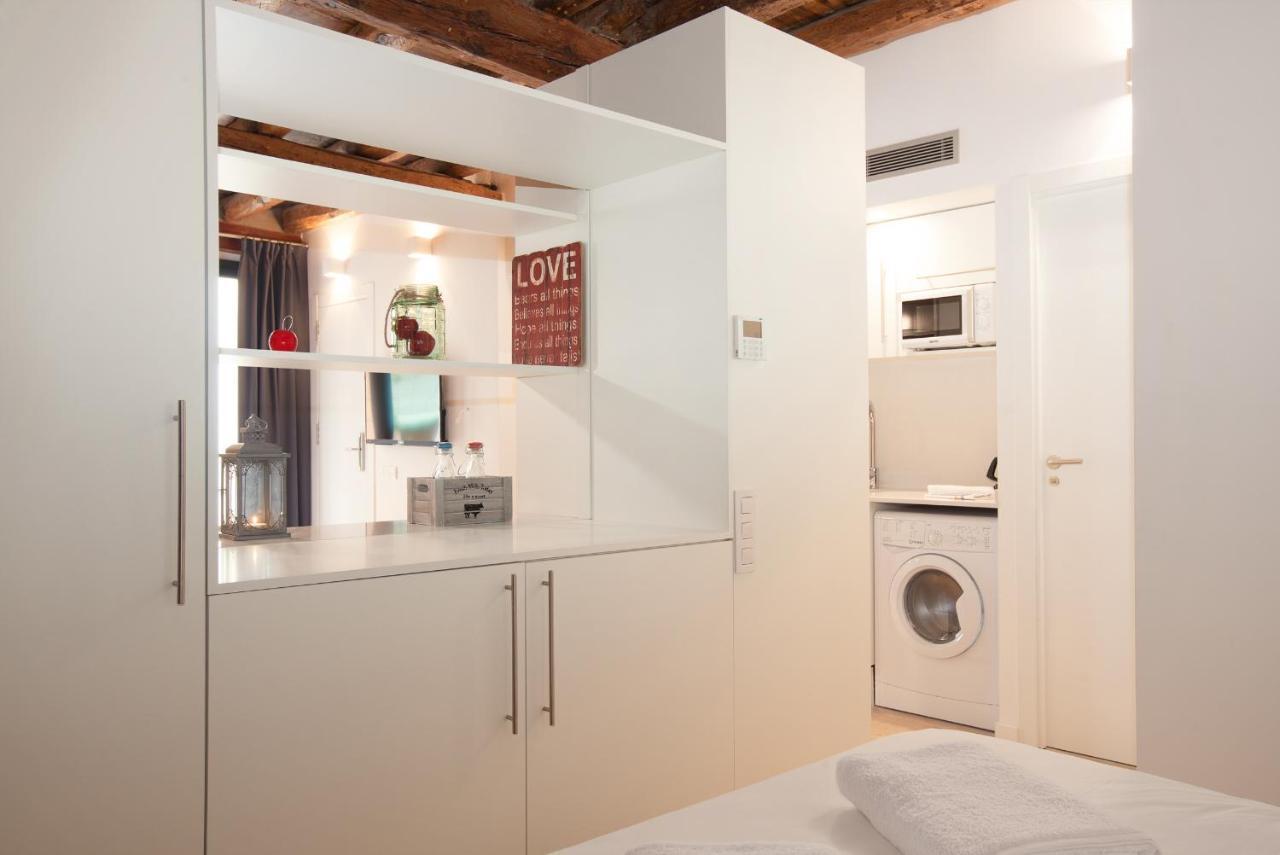 Habitat Apartments Alissia Barcelona Bagian luar foto
