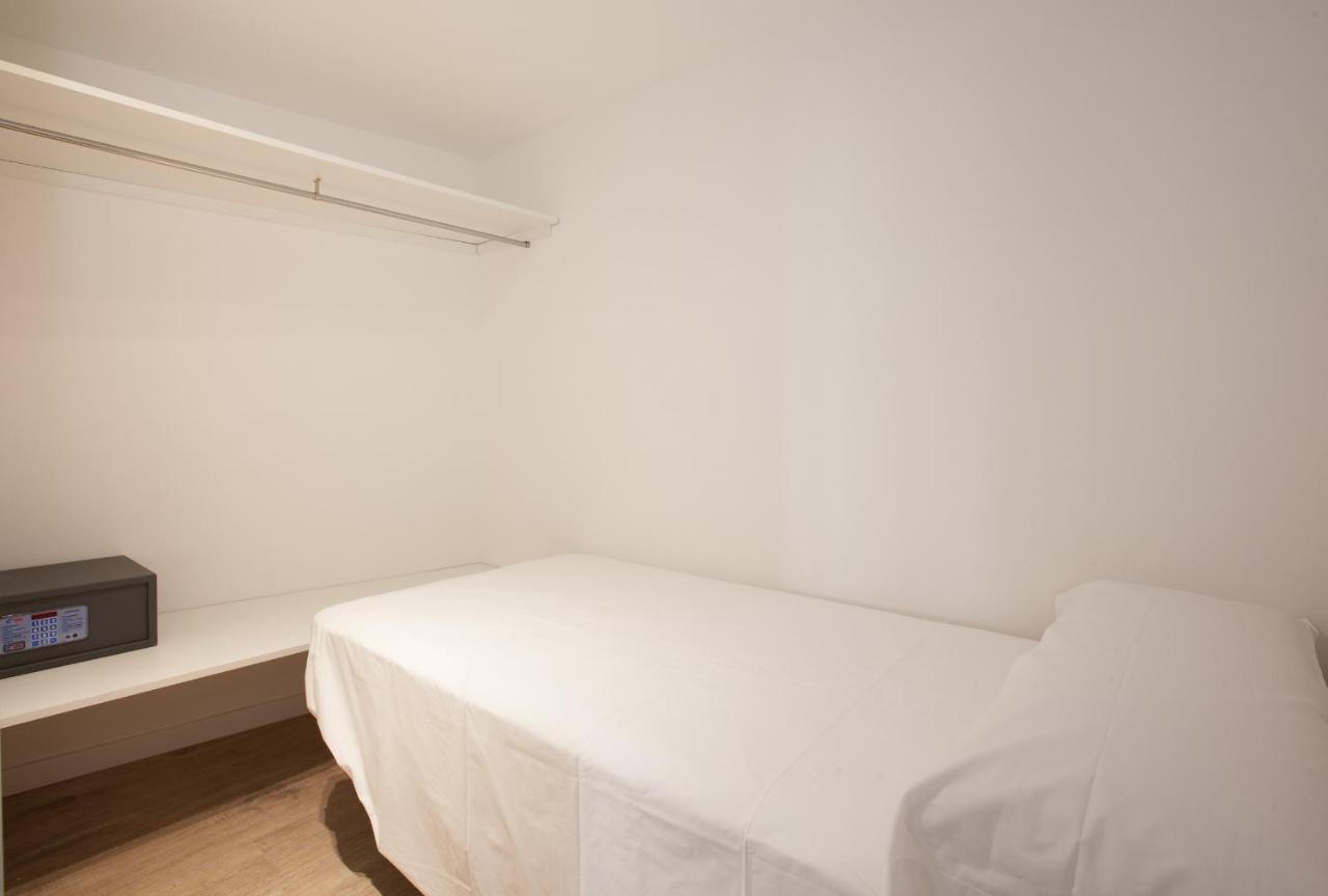 Habitat Apartments Alissia Barcelona Bagian luar foto
