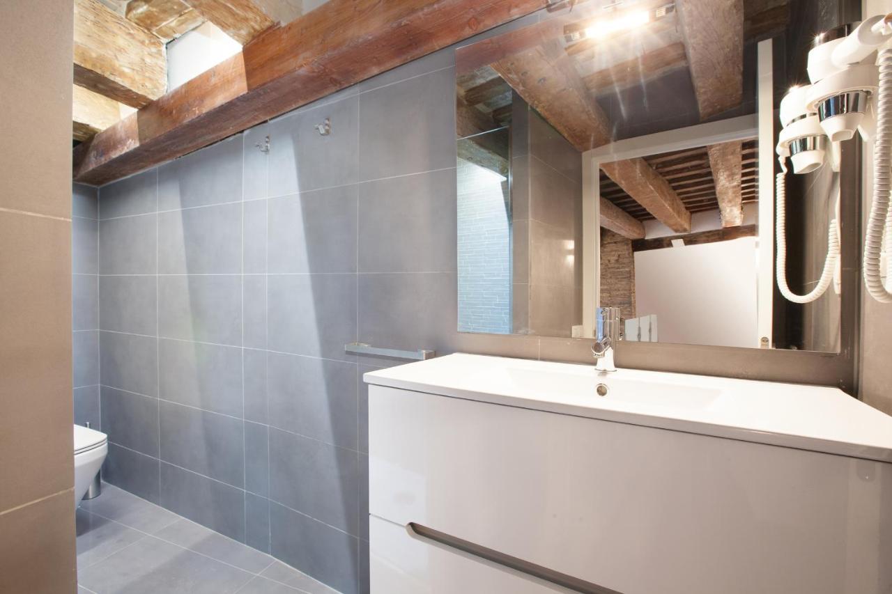 Habitat Apartments Alissia Barcelona Bagian luar foto